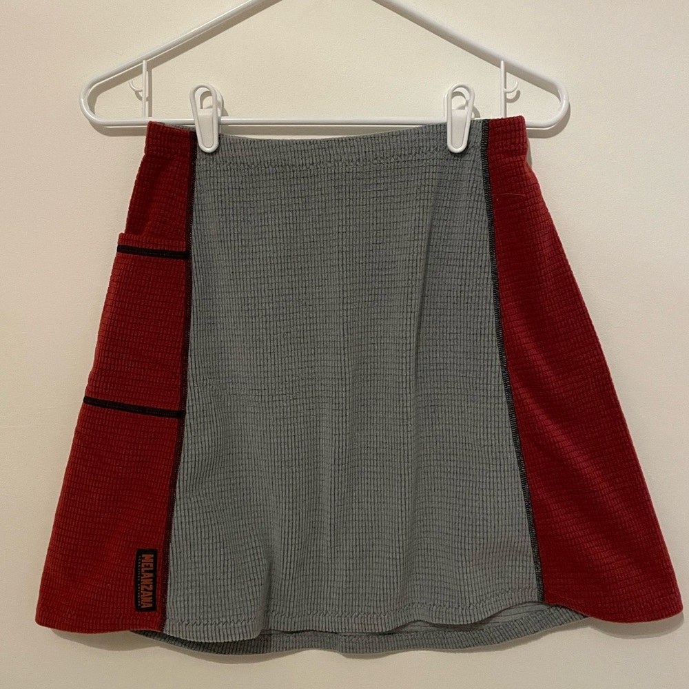 Melanzana Micro grid Skirt. Tall Women’s Size Small.